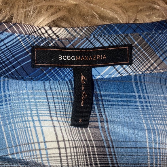 Bcbg long sleeve ruffle blouse - Picture 4 of 4